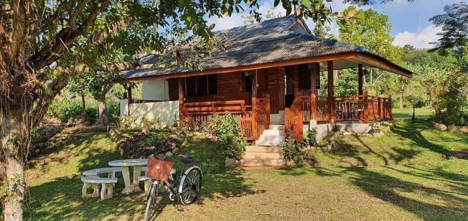 Homdoiintr Farmstay ฮ่อมดอยอินทร์ ฟาร์มสเตย์ Ban Huai Kaeo Extérieur photo