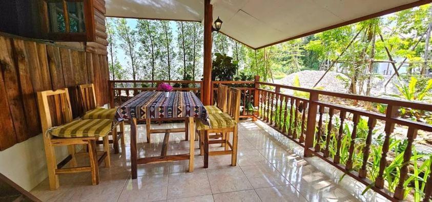 Homdoiintr Farmstay ฮ่อมดอยอินทร์ ฟาร์มสเตย์ Ban Huai Kaeo Extérieur photo