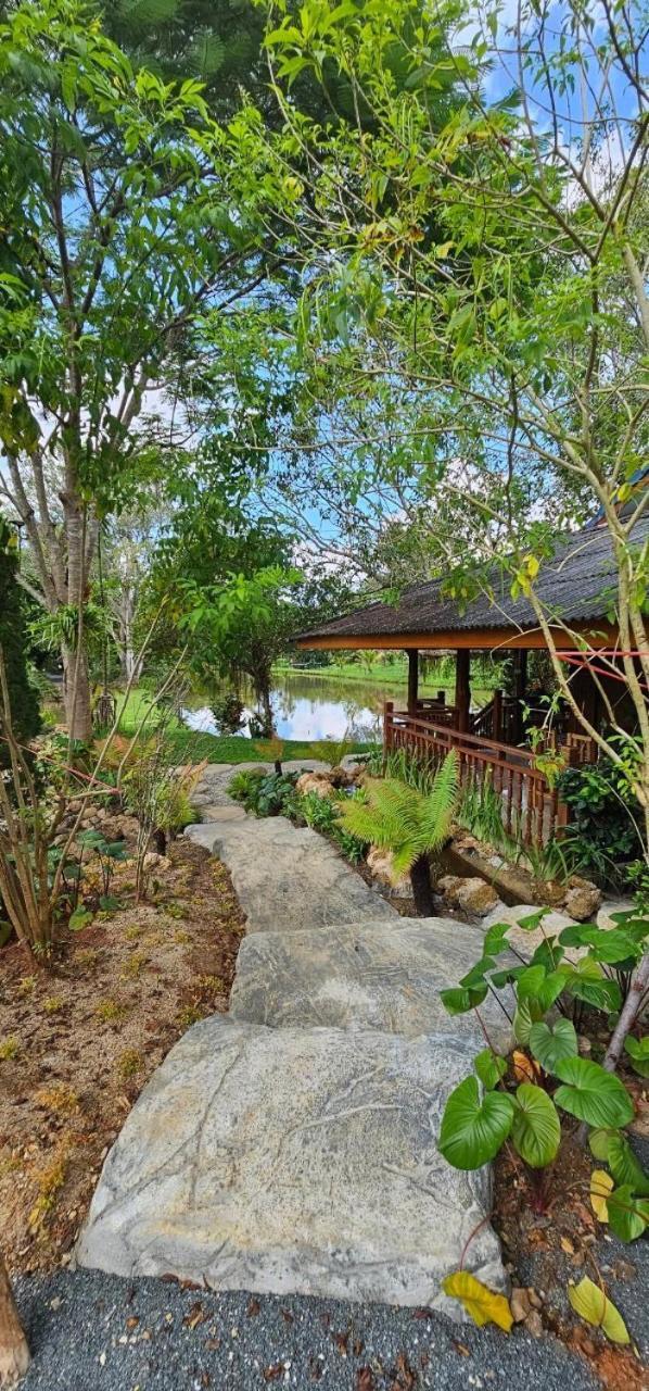 Homdoiintr Farmstay ฮ่อมดอยอินทร์ ฟาร์มสเตย์ Ban Huai Kaeo Extérieur photo