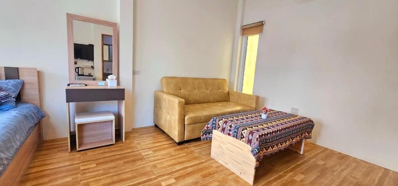 Homdoiintr Farmstay ฮ่อมดอยอินทร์ ฟาร์มสเตย์ Ban Huai Kaeo Extérieur photo